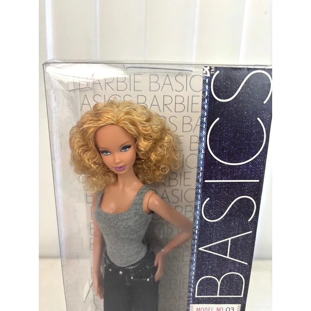 Barbie Basics Model 03 Collection 002 T7741 Steffie Black Label NRFB